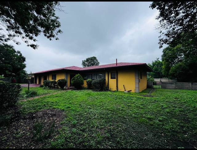 3 BEDROOM HOUSE FOR SALE IN VANDERBIJLPARK SW 1